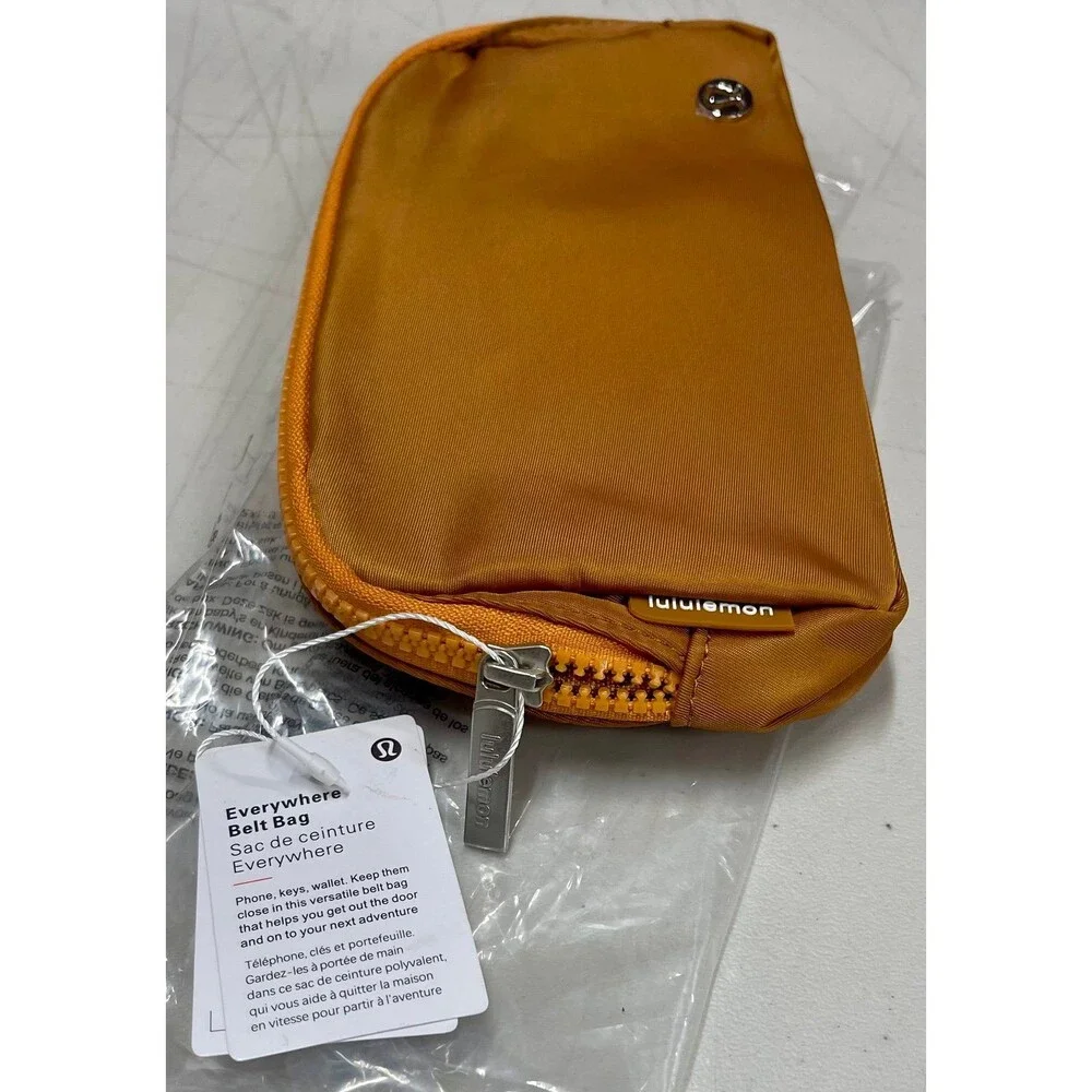 Lululemon Everywhere Belt Bag 1L Brown NWT - Picture 4 of 6